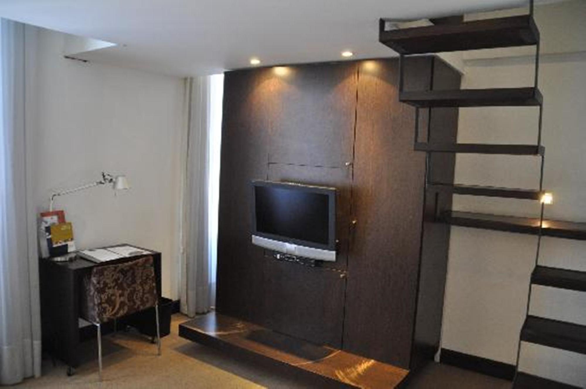 Plaza Fuerte Hotel 몬테비데오 외부 사진